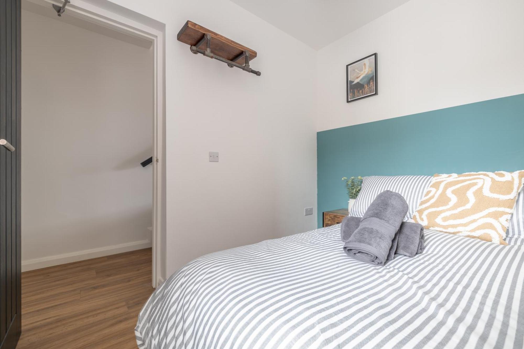 Bliss Stay Belfast The Mount Bagian luar foto